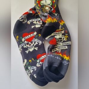 Ed Hardy Cushioned Crew socks 2 Pairs Love Hard Love Kills Die Young